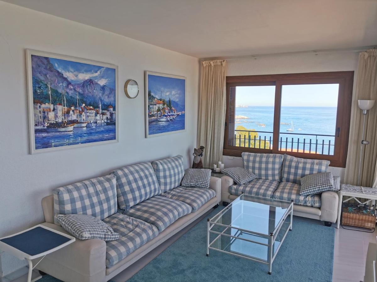 Spacious seafront apartment Platja d'Aro  Exterior foto