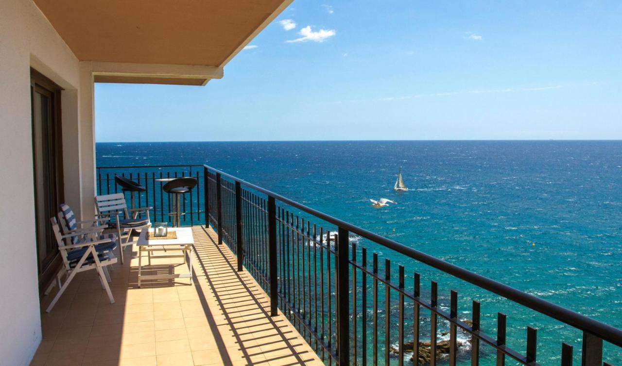 Spacious seafront apartment Platja d'Aro  Exterior foto